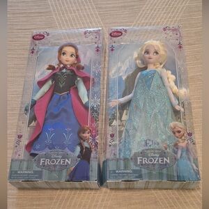 Disney Store Frozen Anna & Elsa Dolls